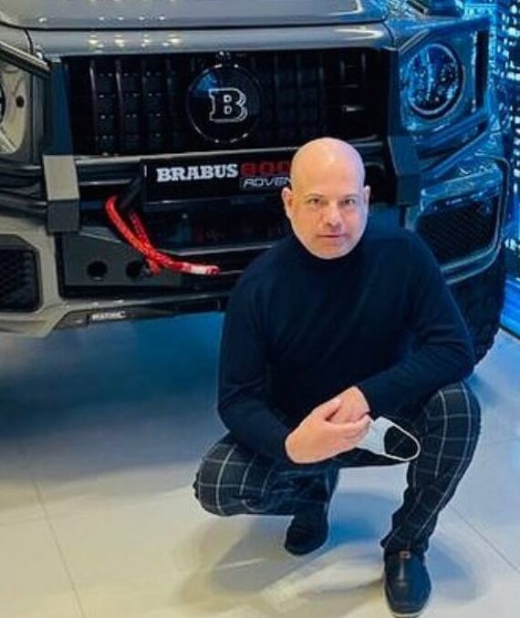 Иван Соколов